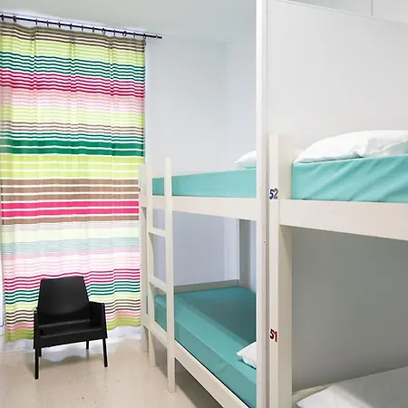 Aloxa Hostel *