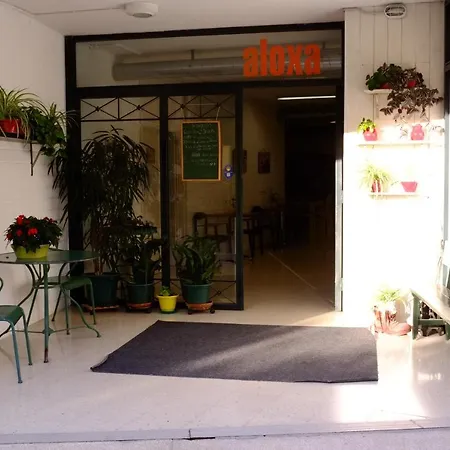 Aloxa Hostel *